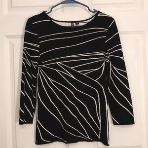 Venini - Awesome - Black/White sweater - NWOT ✨